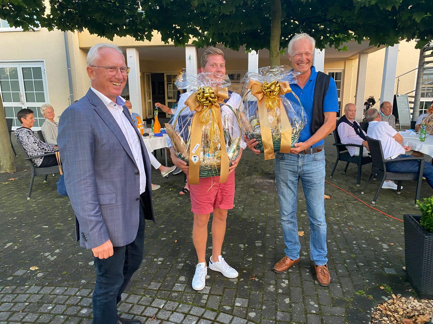 bbe_customer-friends_2020_124