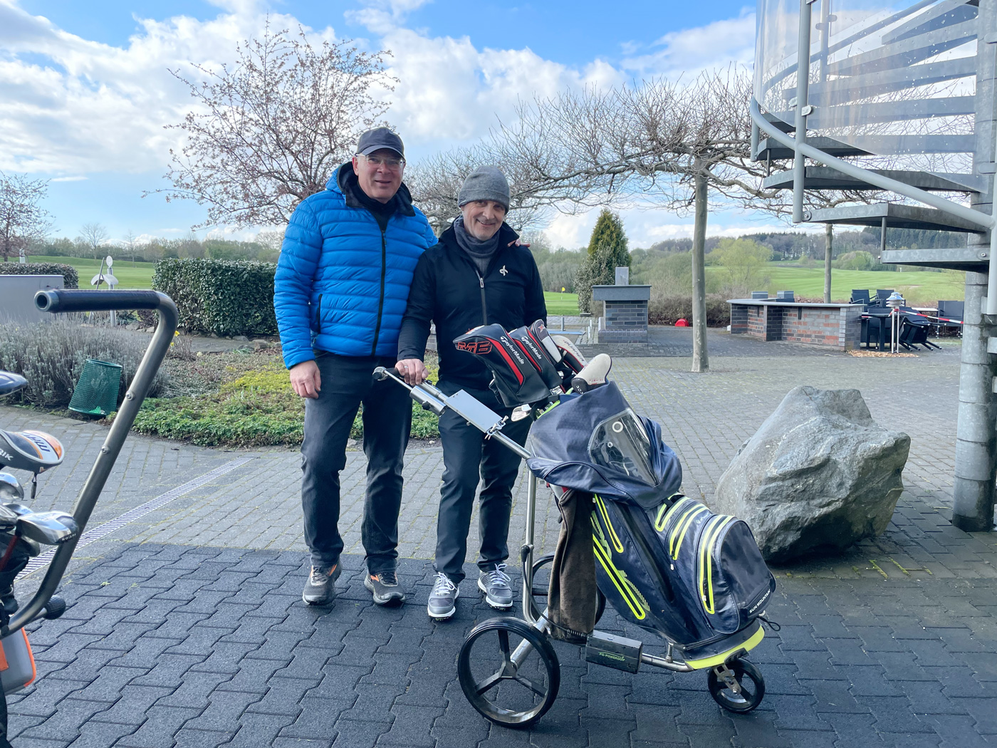 hole-in-one_martin-hummel_2021