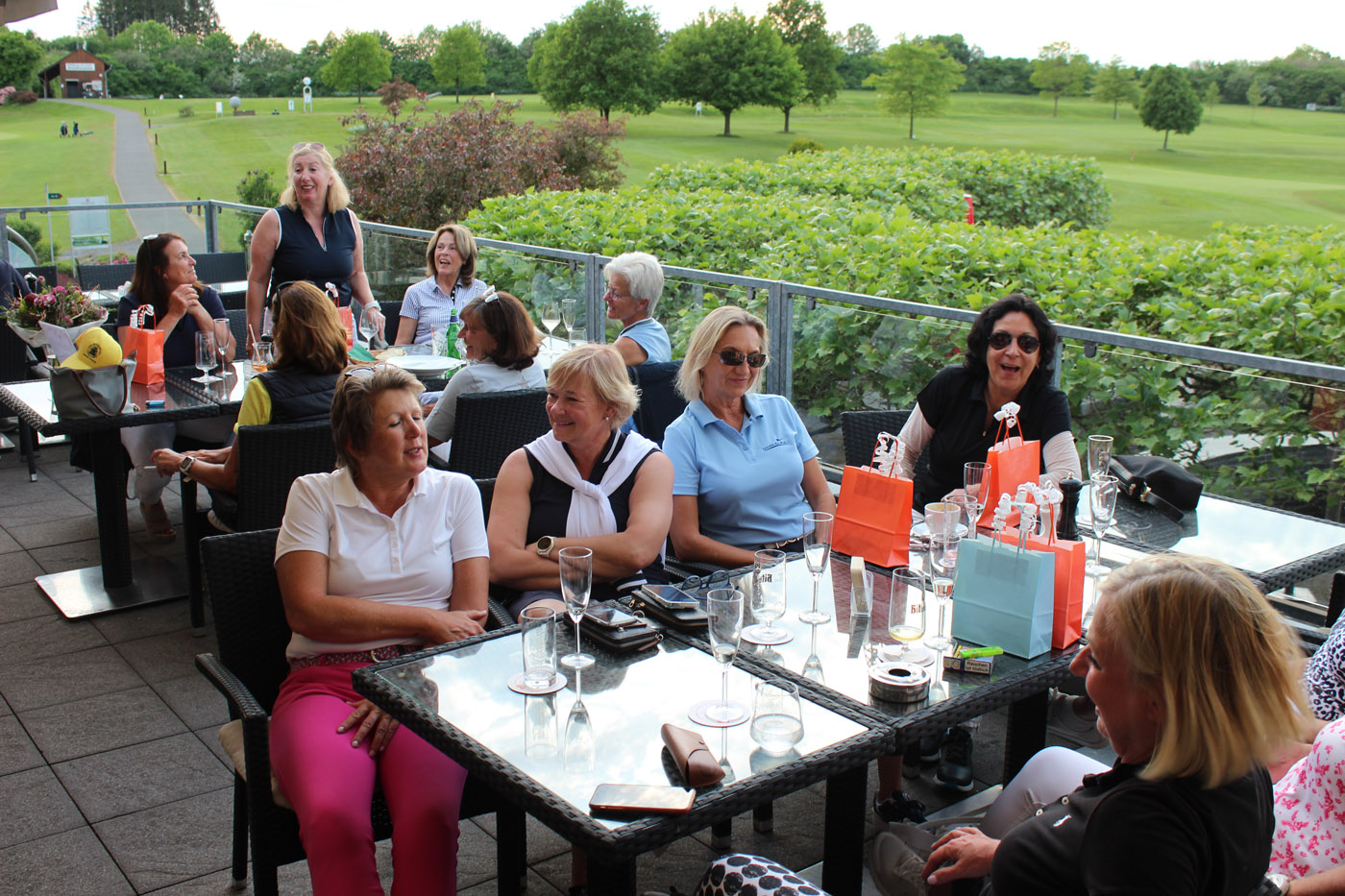 damengolf_17-05-22_9011