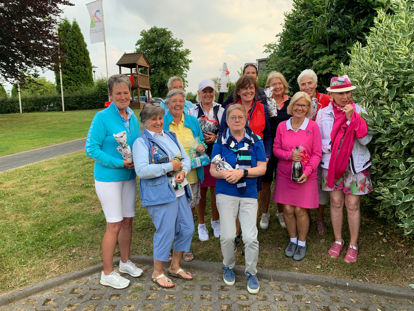 damengolf_gut-berge_5-7-22_1765