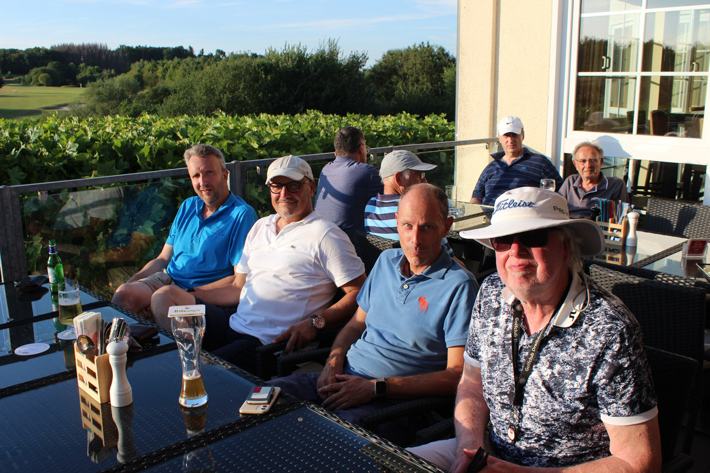 9-loch-afterwork-03-08-22_2341